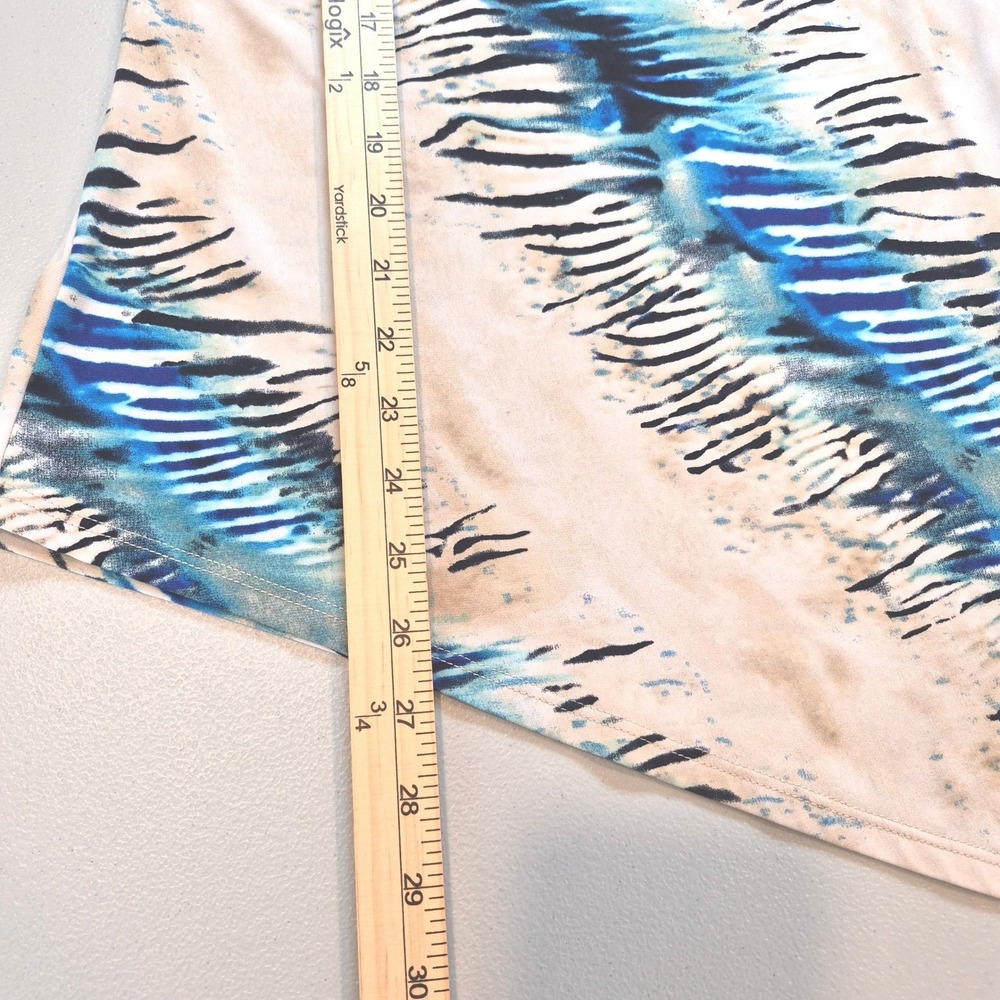 Chico's Travelers 0 Small Blue Abstract Animal Print Tunic Asymmetrical Hem Top - Picture 13 of 13